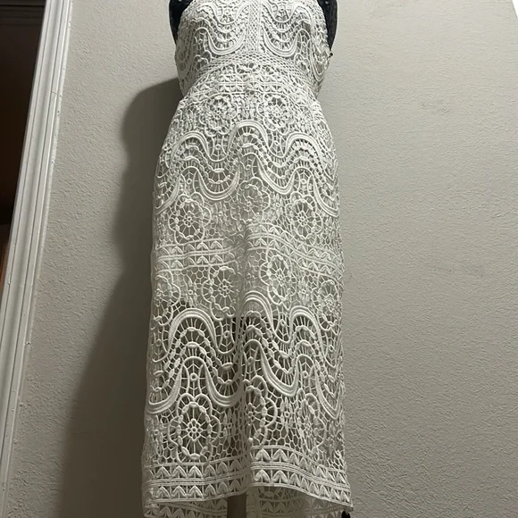 Lace women’s Dress - Picture 2 of 5